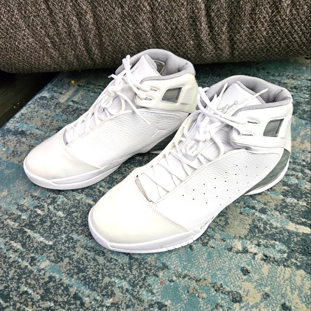 Jordan Team Strong Premier